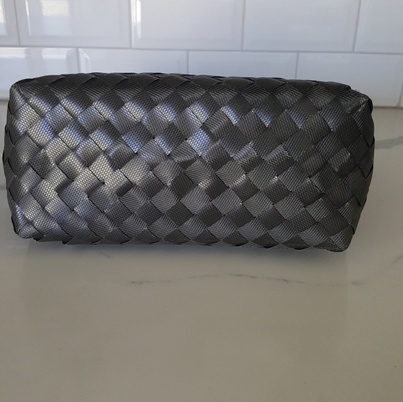 BAYONGCIAGA Handwoven Beach Summer Tote - Picture 7 of 7